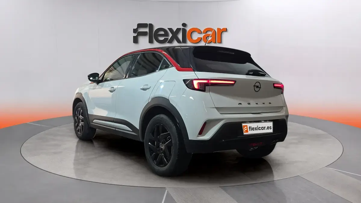 Usado Opel Mokka 136 CV (100 kW) 2023 Blanco SUV