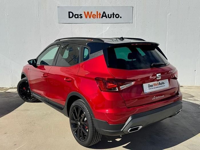 Usado Seat Arona FR 150 CV (110 kW) 2025 Rojo SUV