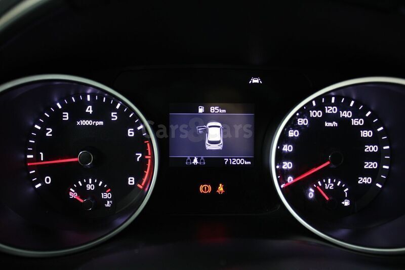 Usado Kia Ceed 100 CV (73 kW) 2019 Blanco Utilitario