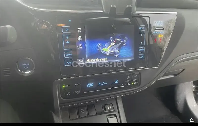 Usado Toyota Auris Hybrid Active 136 CV (100 kW) 2018 Marrón Familiar
