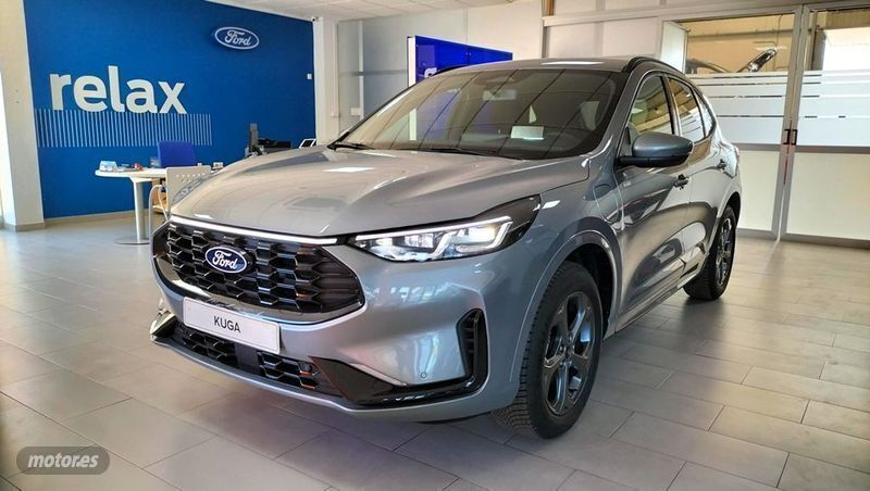 Gris / plateado Nuevo 2024 Ford Kuga ST-Line SUV | 34.900 € (Precio justo) - Imagen 1/4