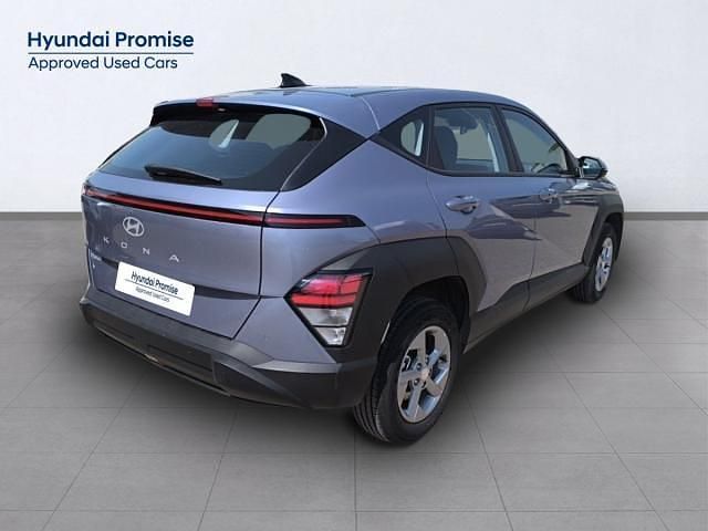 Usado Hyundai Kona 120 CV (88 kW) 2025 Gris SUV
