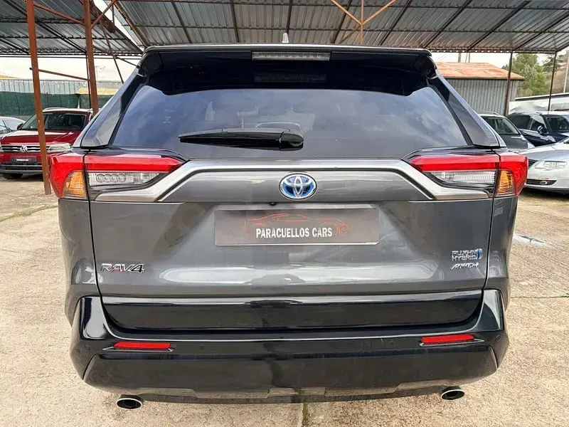 Usado Toyota RAV4 Hybrid Advance 306 CV (225 kW) 2021 Gris / plata SUV