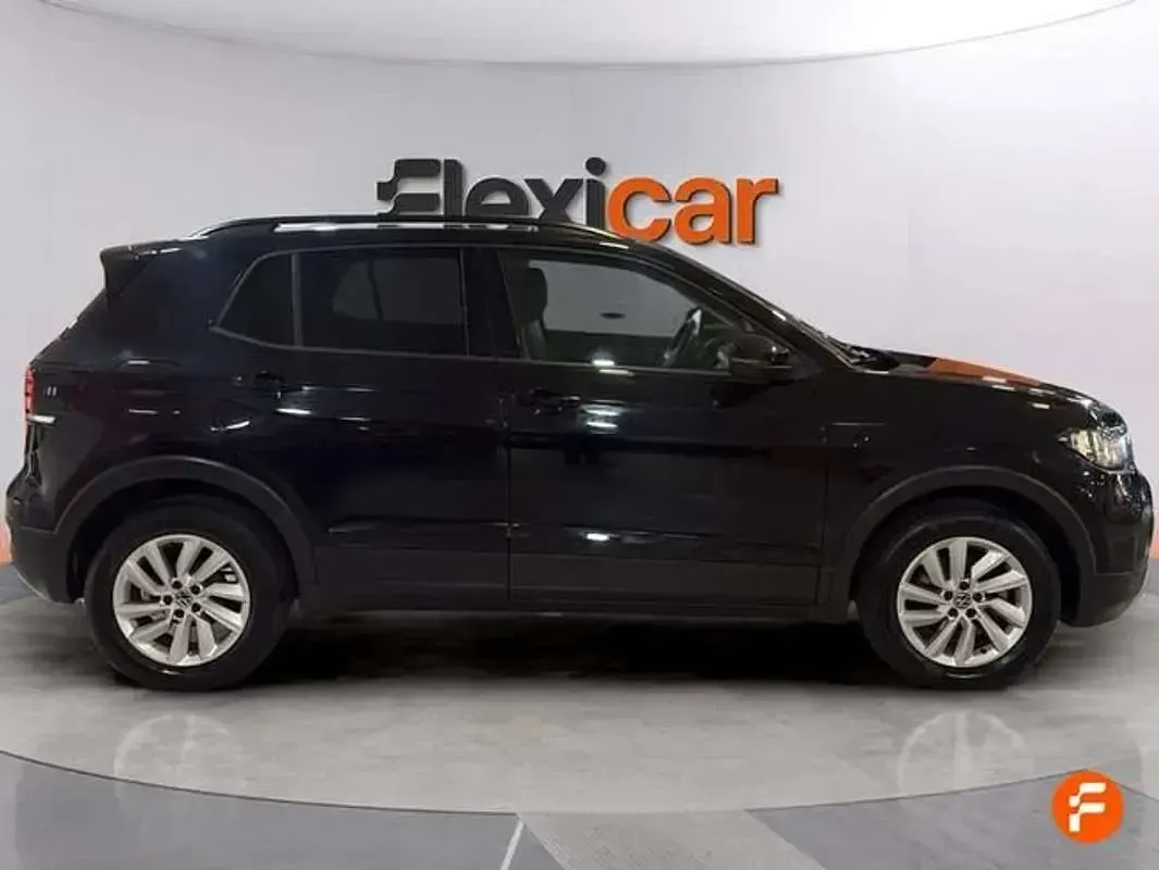 Usado VW T-Cross Advance 110 CV (80 kW) 2022 Negro SUV