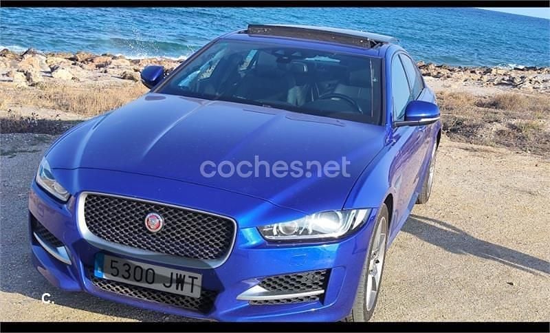 Azul Usado 2017 Jaguar XE R-Sport Berlina | 15.300 € (Precio justo) - Imagen 1/4