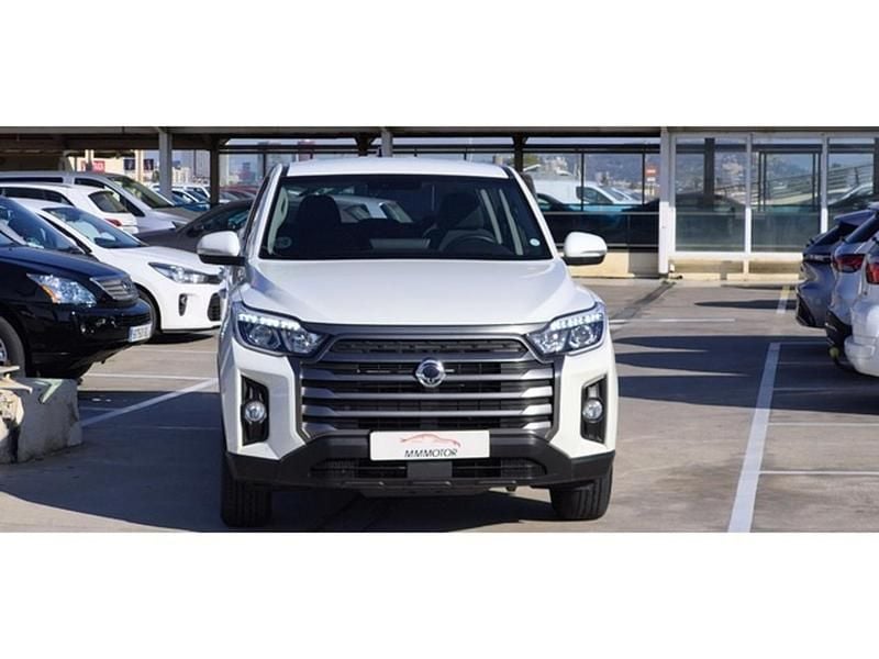 Usado Ssangyong (KGM) Musso 202 CV (148 kW) 2023 Blanco Berlina