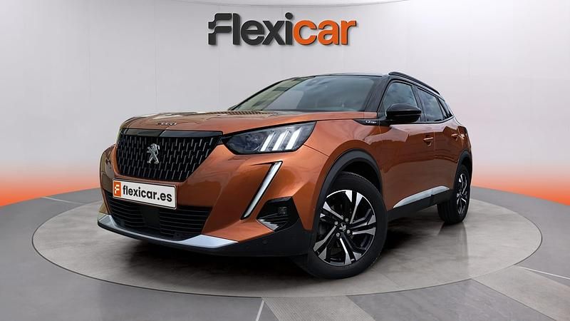 Usado Peugeot 2008 GT-line 131 CV (96 kW) 2020 Naranja SUV