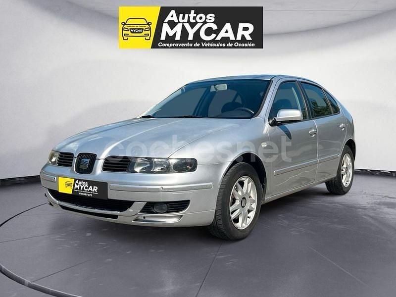 Usado Seat Leon 90 CV (66 kW) 2003 Gris / plata Berlina