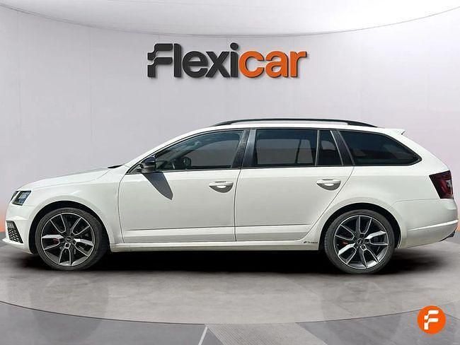 Usado Skoda Octavia RS 184 CV (135 kW) 2017 Blanco Familiar
