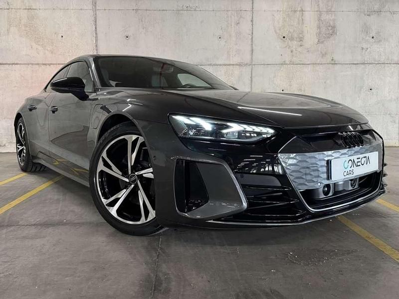 Usado Audi e-tron GT quattro Premium 350 kW (476 CV) 2023 Gris Berlina