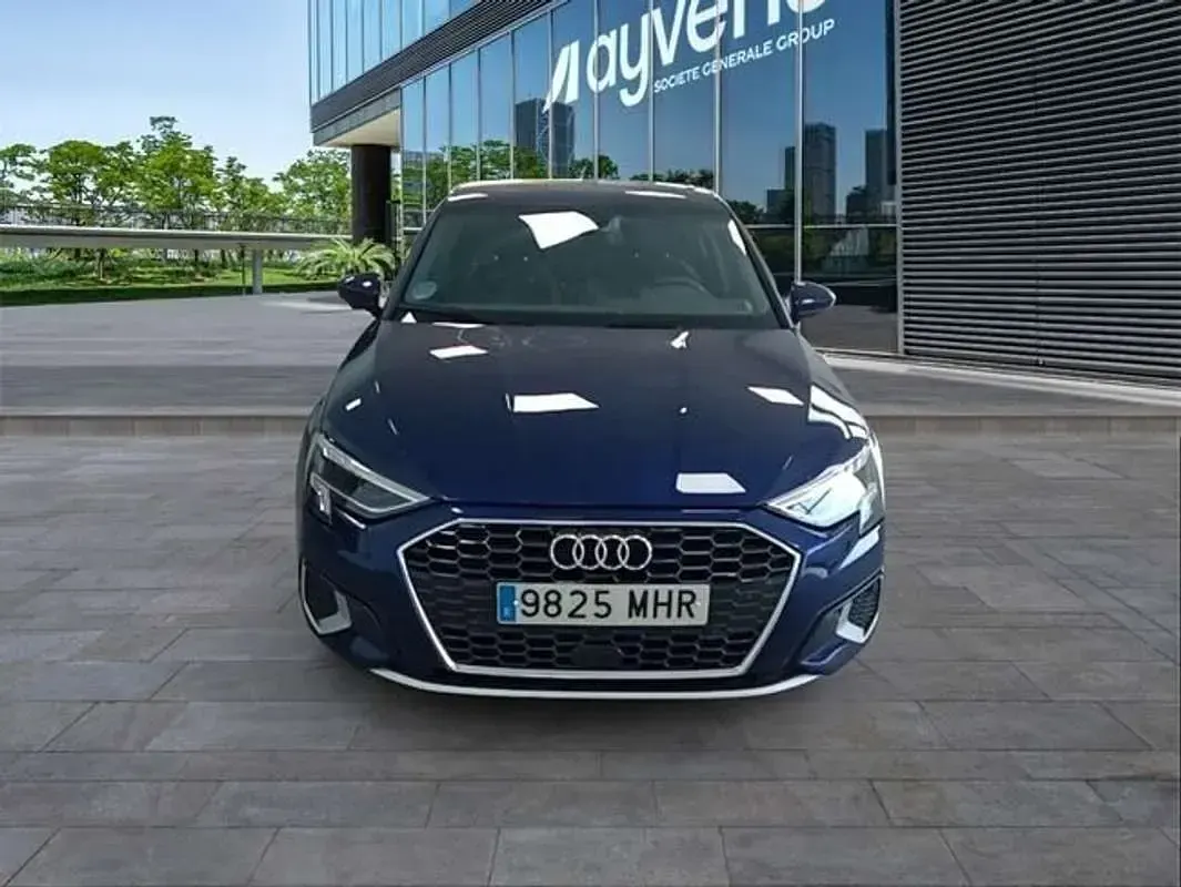 Usado Audi A3 Sportback Advanced 116 CV (85 kW) 2023 Azul Utilitario
