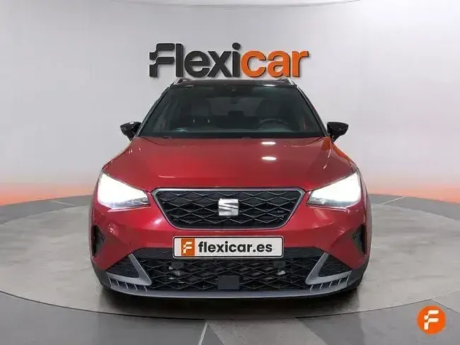 Usado Seat Arona FR 150 CV (110 kW) 2023 Rojo SUV