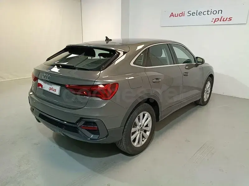 Usado Audi Q3 Sportback Advanced Plus 150 CV (110 kW) 2025 Gris / plata SUV