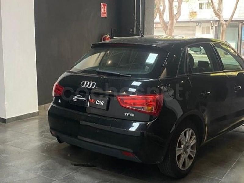 Begagnad Audi A1 Sportback Ambition 86 HK (63 kW) 2014 Svart Halvkombi
