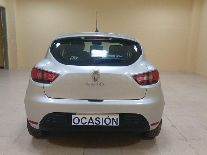 Usado Renault Clio IV Business 75 CV (55 kW) 2019 Gris / plata Berlina
