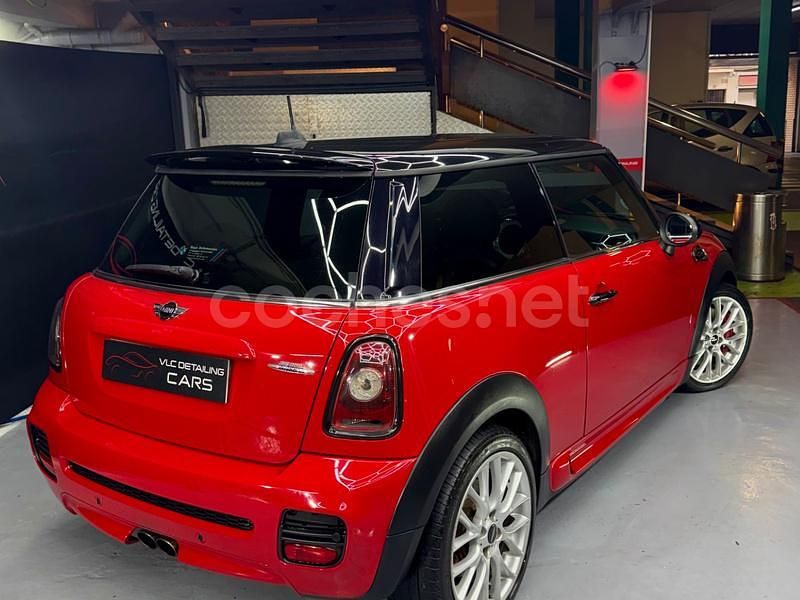 Usado Mini John Cooper Works 211 CV (155 kW) 2008 Rojo Utilitario