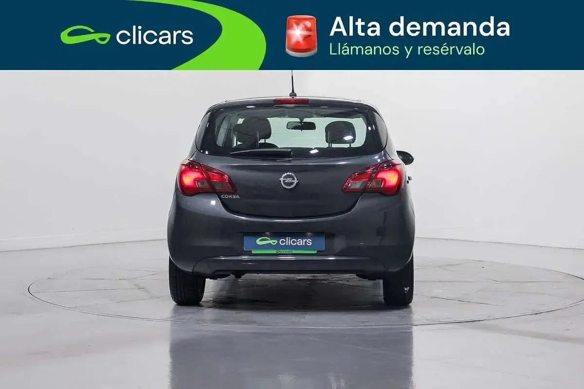 Usado Opel Corsa Selective 90 CV (66 kW) 2018 Gris Utilitario