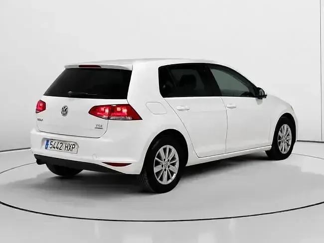 Usado VW Golf VII Edition 105 CV (77 kW) 2014 Blanco Utilitario