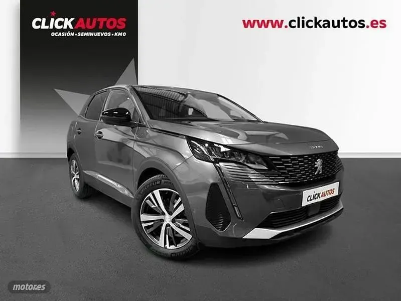 Usado Peugeot 3008 Allure 130 CV (95 kW) 2022 Gris SUV