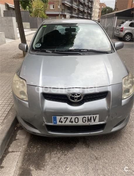 Gris / plata Usado 2009 Toyota Auris Berlina | 4100 € (Super precio) - Imagen 1/1