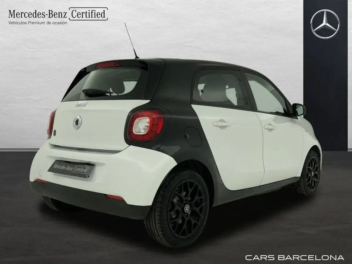 Usado Smart ForFour Electric Drive 60 kW (82 CV) 2020 Negro Berlina