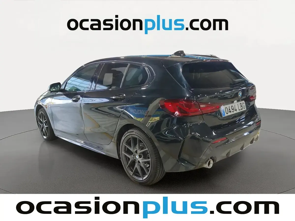 Usado BMW 118 150 HP (110 kW) 2019 Preto Citadino