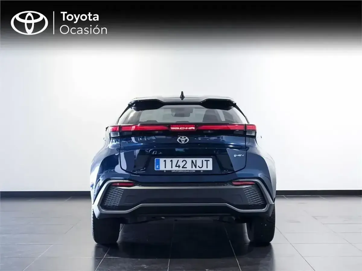Usado Toyota C-HR Advance 140 CV (102 kW) 2025 Azul SUV