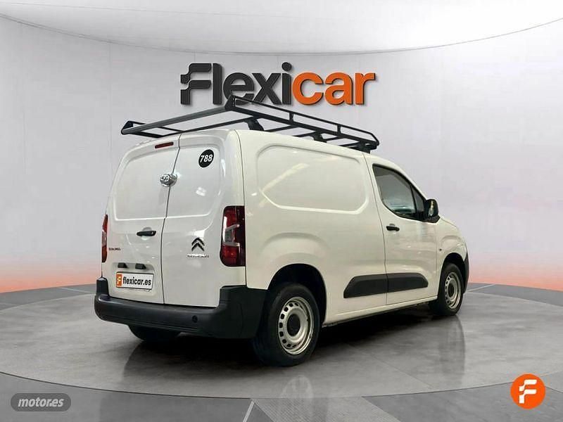 Usado Citroën Berlingo Live 102 CV (75 kW) 2020 Blanco Monovolumen