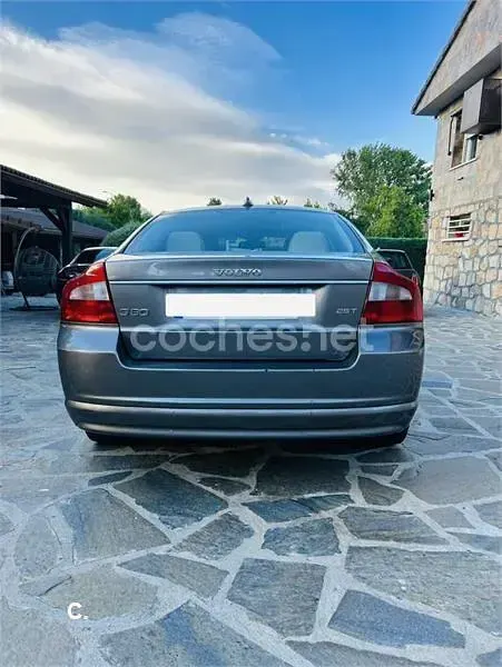 Usado Volvo S80 Momentum 200 CV (147 kW) 2007 Gris / plata Berlina