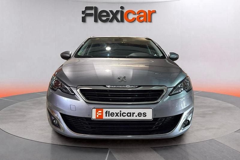 Gris Usado 2016 Peugeot 308 SW Allure Familiar | 9990 € (Buen precio) - Imagen 1/4