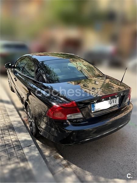 Usado Volvo C70 Momentum 136 CV (100 kW) 2010 Negro Descapotable