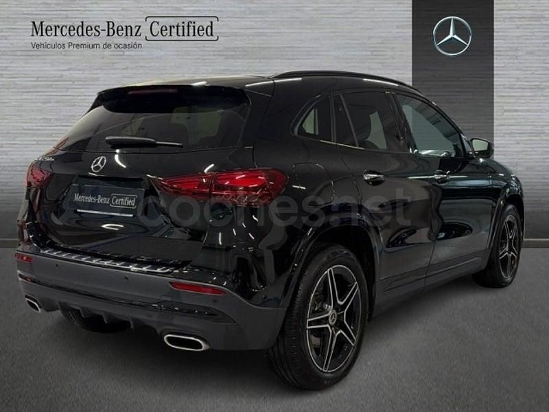 Usado Mercedes GLA250 218 CV (160 kW) 2024 Negro SUV