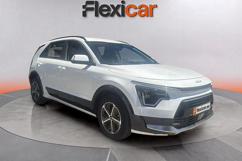 Blanco Usado 2023 Kia Niro SUV | 21.290 € (Super precio) - Imagen 1/4