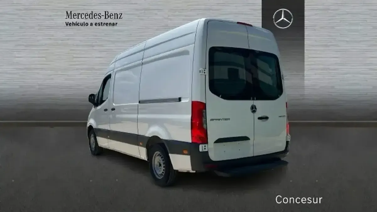 Nuevo Mercedes Sprinter 2026 Blanco Van