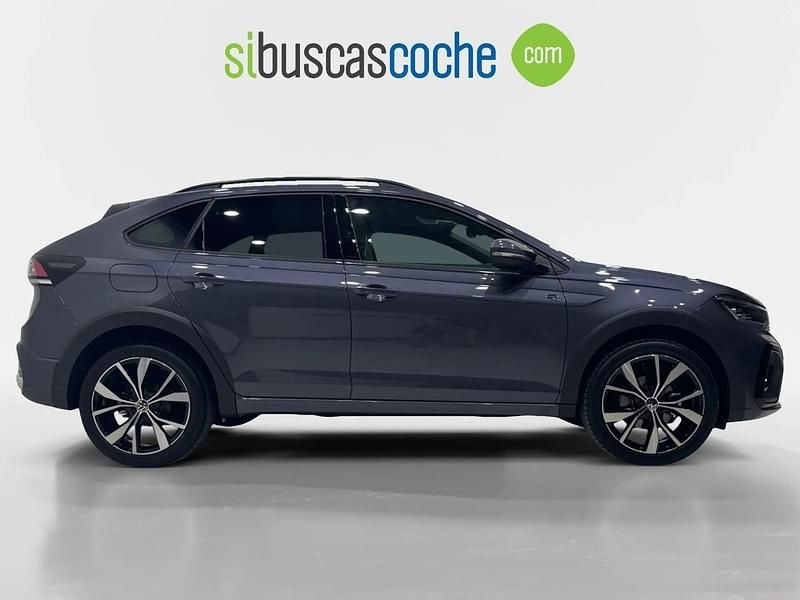 Usado VW Taigo R-line 115 CV (84 kW) 2025 Gris/plata SUV