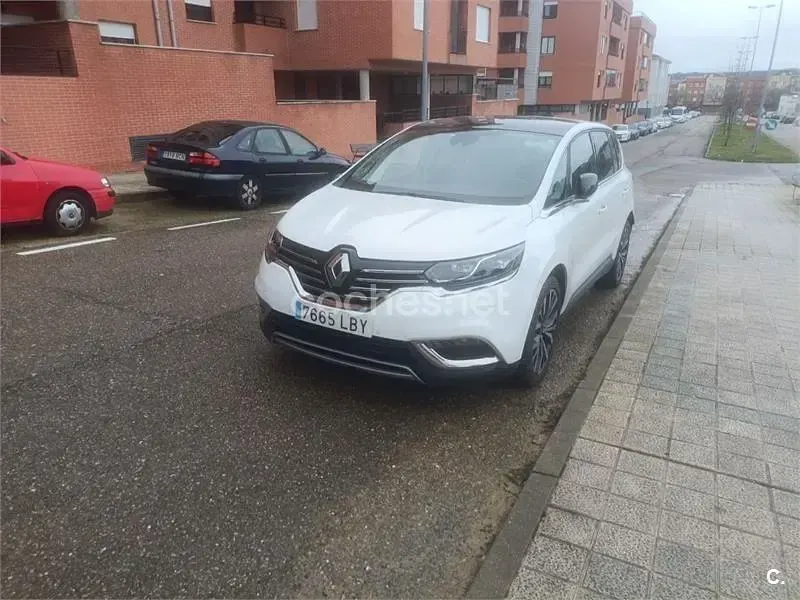 Usado Renault Espace Intens 160 CV (117 kW) 2019 Blanco Monovolumen