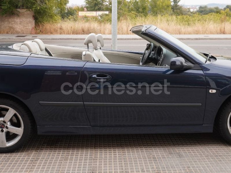 Usado Saab 9-3 Cabriolet Vector 150 CV (110 kW) 2007 Azul Descapotable