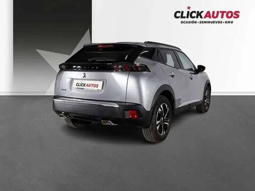Usado Peugeot 2008 Allure 101 CV (74 kW) 2022 Gris SUV