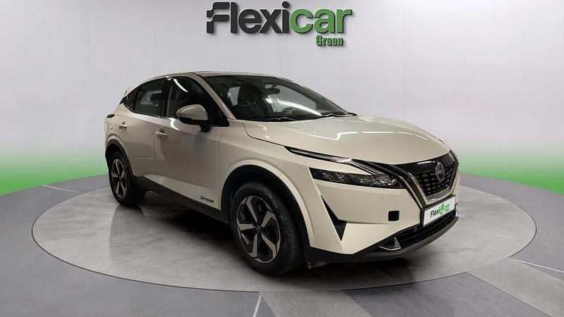 Usado Nissan Qashqai Acenta 190 CV (139 kW) 2024 Blanco SUV