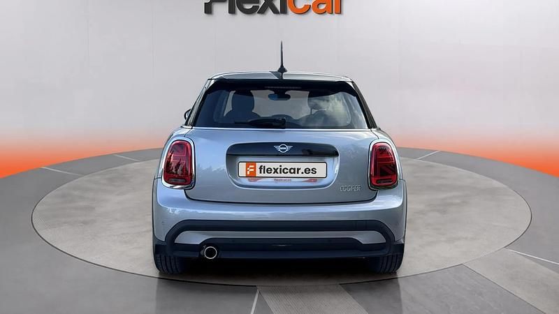 Usado Mini Cooper 137 CV (100 kW) 2024 Gris Utilitario