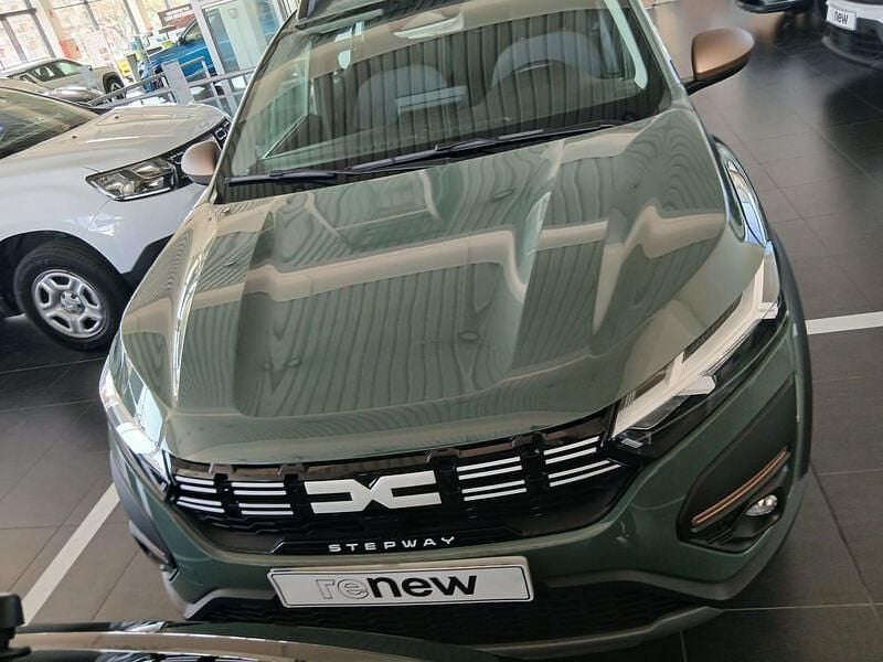 Usado Dacia Sandero Extreme 100 CV (73 kW) 2025 Liquied caqui Berlina