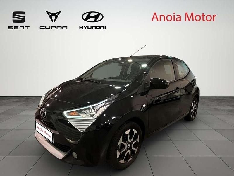 Negro Usado 2021 Toyota Aygo X-play Utilitario | 9950 € (Super precio) - Imagen 1/4
