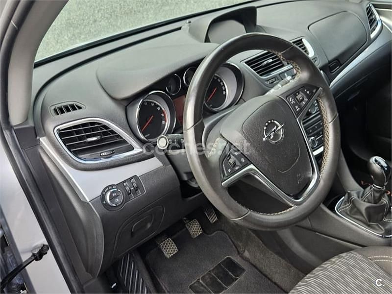 Usado Opel Mokka Selective 140 CV (102 kW) 2016 Gris / plata SUV