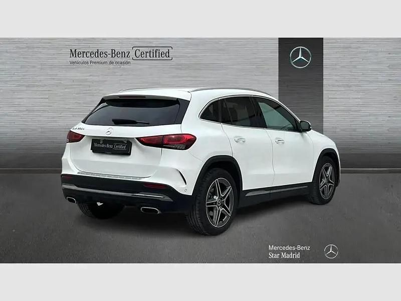 Usado Mercedes GLA200 150 HP (110 kW) 2022 Branco SUV