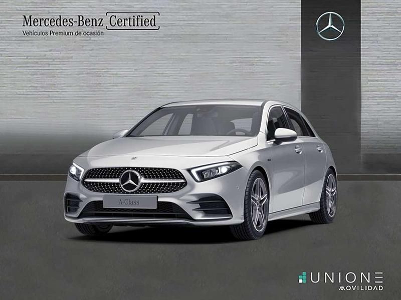 Usado Mercedes A250 218 CV (160 kW) 2021 Berlina