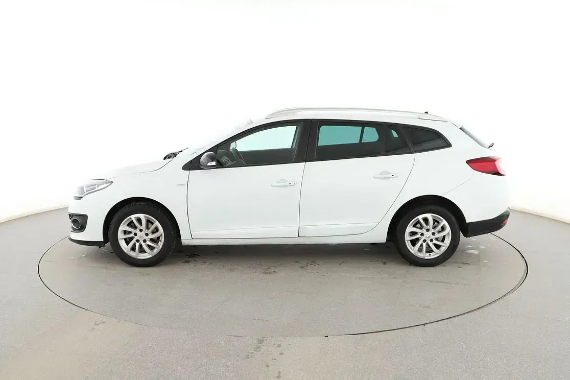 Używany Renault Mégane GrandTour LIMITED 115 KM (84 kW) 2016 Biały Kombi