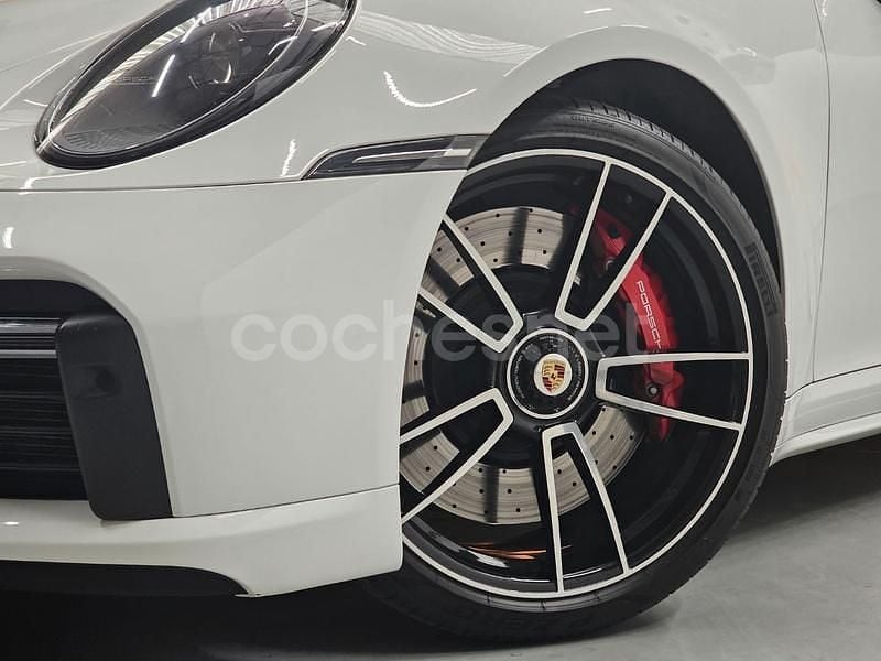 Usado Porsche 911 Turbo 580 CV (426 kW) 2022 Blanco Coupe