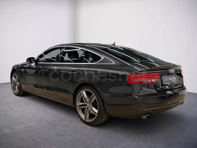 Usado Audi A5 Sportback 240 CV (176 kW) 2010 Gris / plata Utilitario