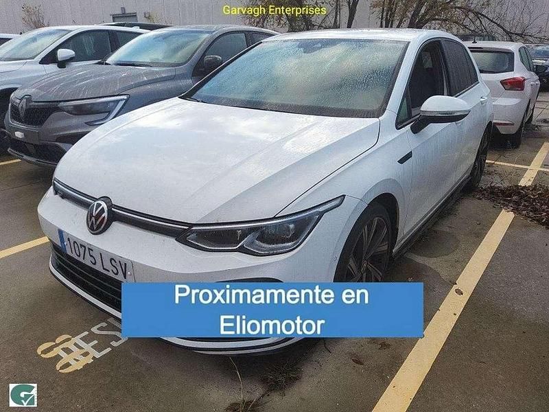Usado VW Golf VII R-line 150 CV (110 kW) 2021 Blanco Utilitario