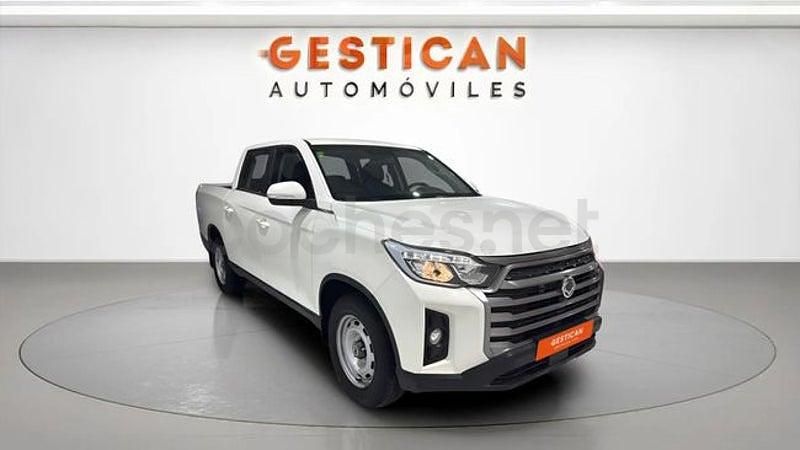 Usado Ssangyong (KGM) Musso 202 CV (148 kW) 2023 Blanco Pickup/Camioneta